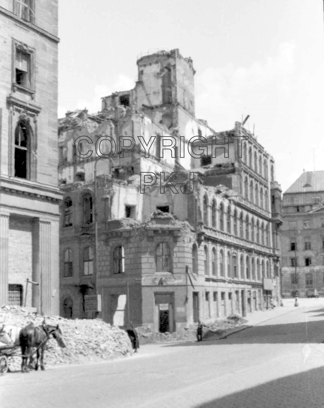 Vienna 1945